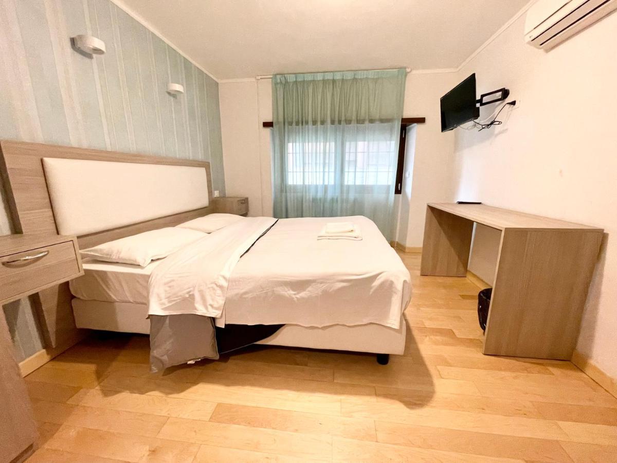 Luciano Laterani Guest House Roma Exterior foto