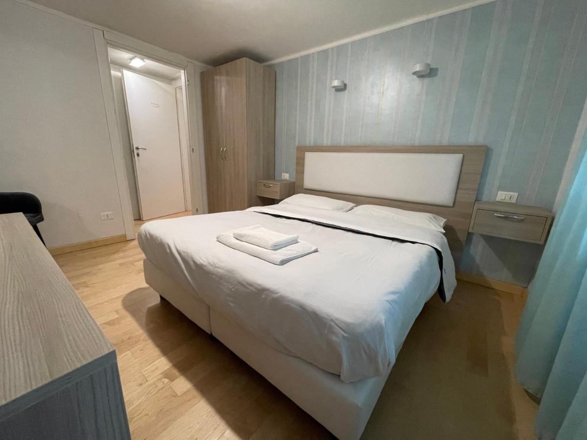 Luciano Laterani Guest House Roma Exterior foto