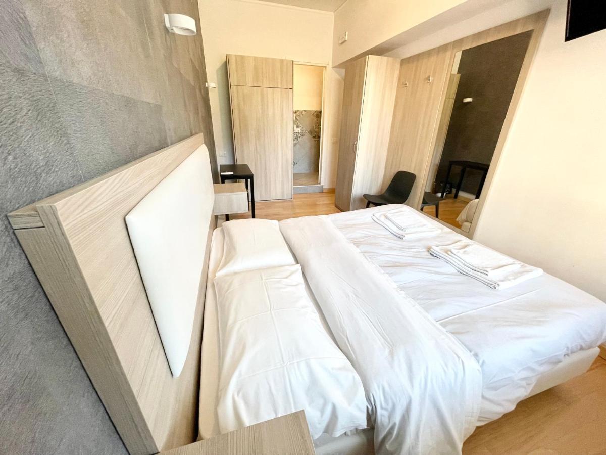 Luciano Laterani Guest House Roma Exterior foto