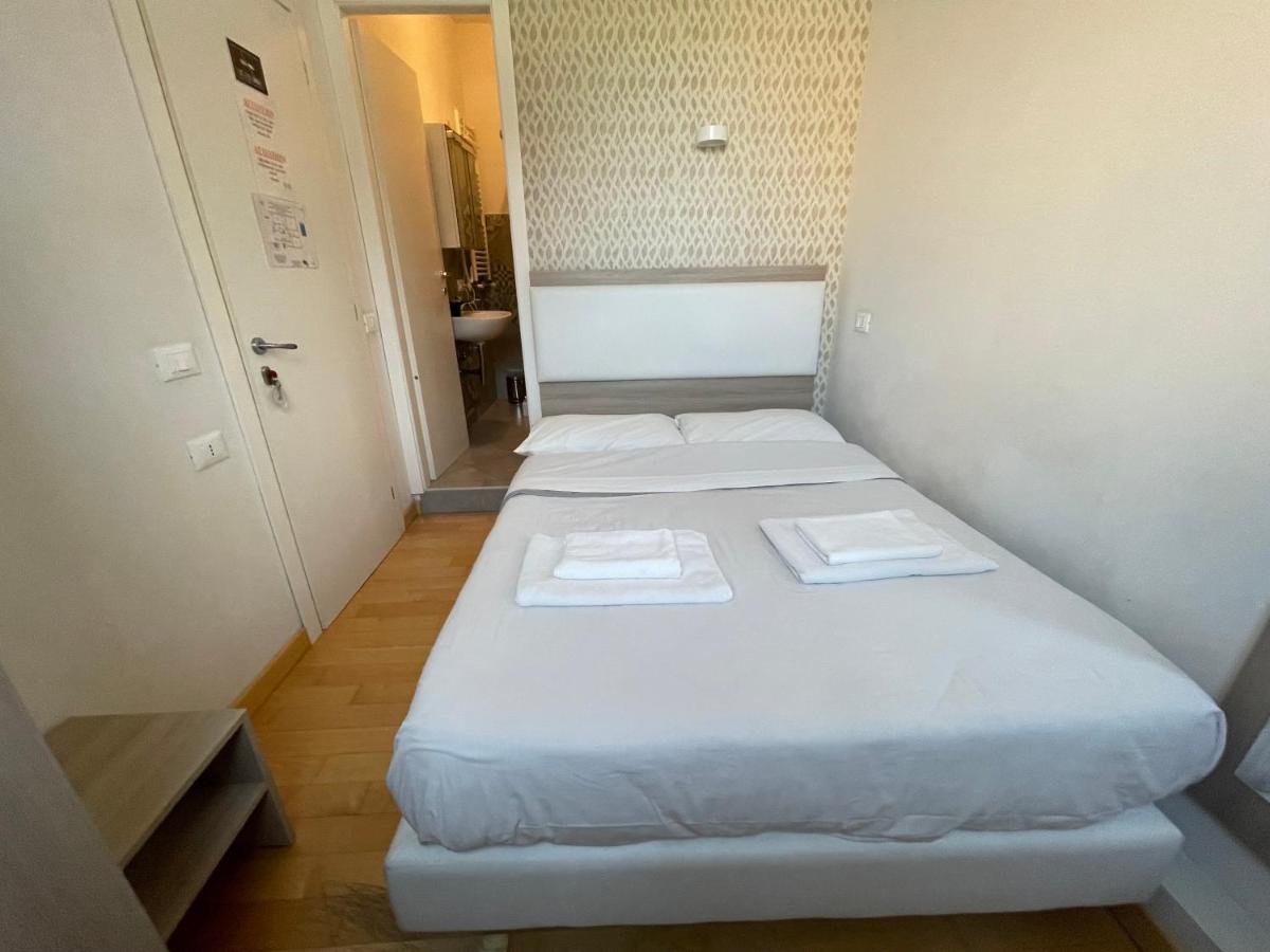 Luciano Laterani Guest House Roma Exterior foto